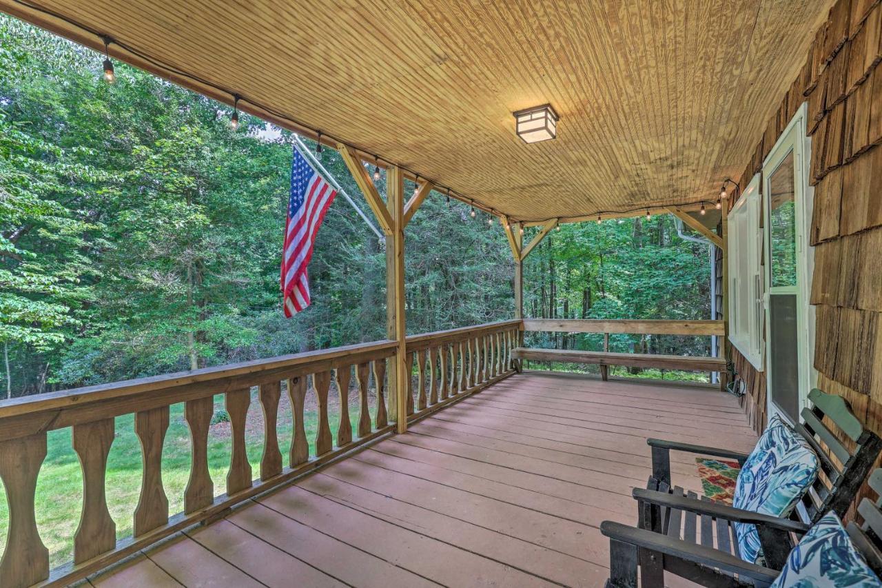 فيلا Peaceful Roaring Gap Retreat With Fire Pit And Patio! المظهر الخارجي الصورة